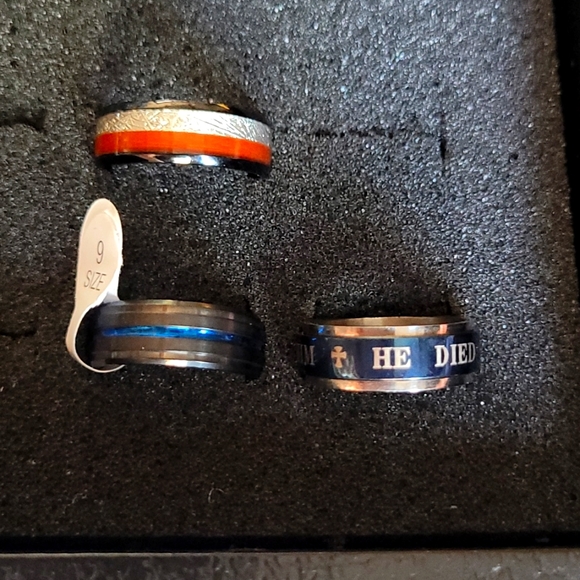 SOLD OUT RINGS - Picture 1 of 2